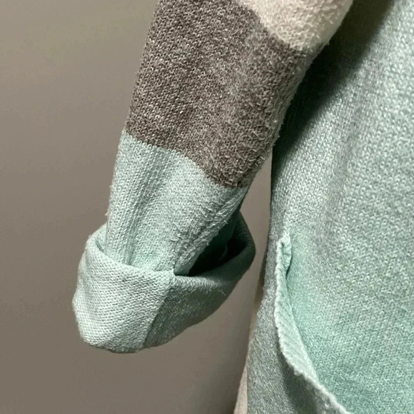 Vince Camuto Hooded Open Front Long Knit Cardigan - Picture 7 of 13